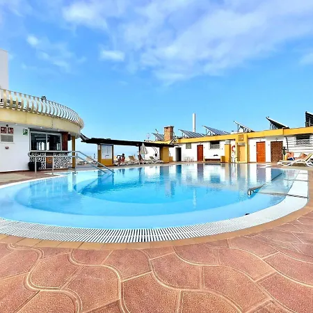 Estudio Cs Con Wifi Gratuito Y Piscina Comuna Con Vista En Puerto De La Cruz Apartamento