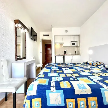 Estudio Cs Con Wifi Gratuito Y Piscina Comuna Con Vista En Puerto De La Cruz Apartment